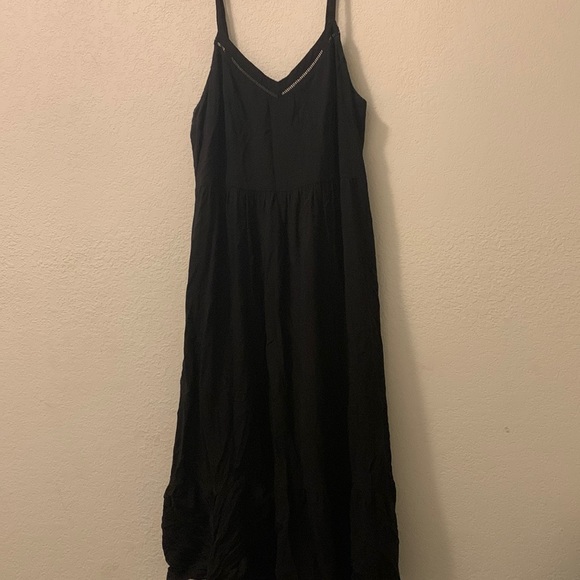 Old Navy Dresses & Skirts - Old Navy Black Cami Dress
